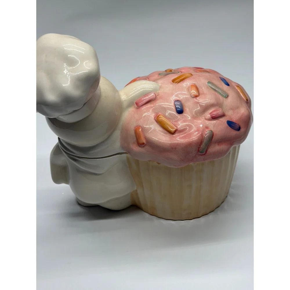 Pillsbury Funfetti Cookie Jar‎ Hand Painted Benjamin Medwin 1992 Ceramic Cupcake